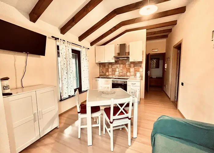 Agritur La Sabbionara Apartment *